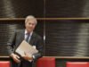Cuộc tấn công của Vincent Bolloré vào nghệ thuật thứ bảy