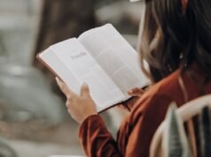 Hội đồng Nhà nước bác bỏ kháng cáo của Amazon về chi phí vận chuyển bắt buộc đối với sách