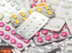 Paracetamol, thuốc kháng sinh… Sẽ sớm thiếu thuốc do eo biển Hormuz bị tắc nghẽn?