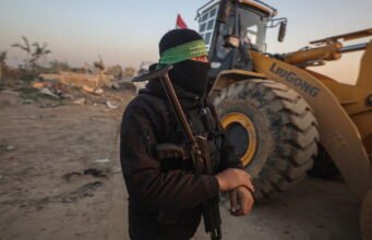 Trung Đông. Azzedine el-Haddad, người đứng đầu cánh quân sự của Hamas, thiệt mạng trong cuộc tấn công của Israel ở Gaza