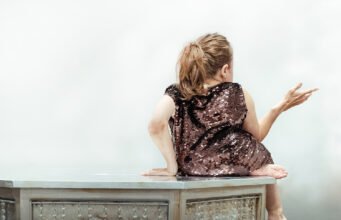 “Con vật” của Chiara Bersani – Sceneweb