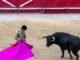 Gironde. Đấu bò đình chỉ trong thị trấn, đối thủ hân hoan