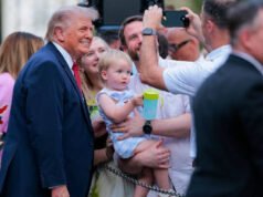 EU đồng ý thực hiện thỏa thuận thương mại với Mỹ sau lời đe dọa của Trump