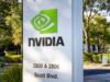 Nvidia vượt quá mong đợi nhờ AI, nhưng sự đón nhận của thị trường chứng khoán vẫn còn hạn chế