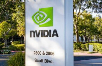 Nvidia vượt quá mong đợi nhờ AI, nhưng sự đón nhận của thị trường chứng khoán vẫn còn hạn chế