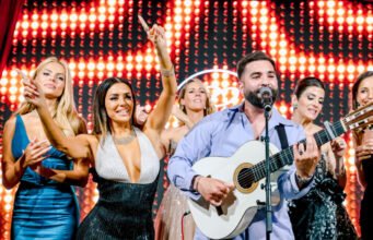 Eva Longoria gây choáng tại Cannes: Bộ váy cổ xẻ XXL, lắc hông bên Kendji Girac gây chấn động