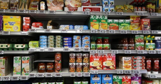 tên cướp cửa hàng tiện lợi được bé gái 11