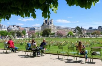 Grand Paris ổn định lượng khán giả