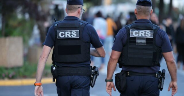 Paris. 35 người bị bắt bên lề trận chung kết