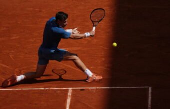 theo dõi ngày đầu tiên của Roland-Garros
