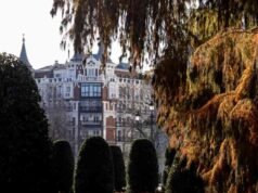 Biểu tình ở Madrid phản đối giá nhà đất tăng cao