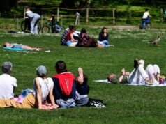 cảnh giác màu vàng mở rộng tới 18 sở, ngành, bao gồm cả Paris