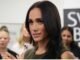 “Cô ấy có nguy cơ bị bắt cóc”: Meghan Markle trưng bày món đồ trang sức cực kỳ đắt tiền và tự đặt mình vào nguy hiểm
