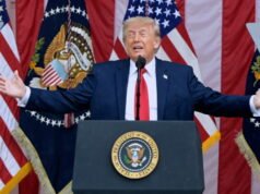 bất chấp tình trạng khẩn cấp chính trị đối với Trump, các cuộc đàm phán diễn ra chậm chạp