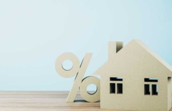 Hướng tới lãi suất tín dụng 3,80% vào tháng 10…? Các hộ gia đình cảnh giác
