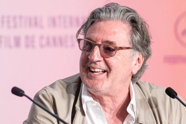 Daniel Auteuil không thể nhận ra ở Cannes, fan bàng