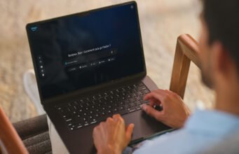 Alexa + có sẵn ở Pháp: Amazon ra mắt trợ lý giọng nói AI