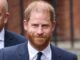 Hoàng tử Harry sẵn sàng “hy sinh bản thân”? Kế hoạch bí mật cho việc trở lại Cung điện của Sussex