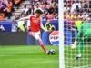người dân Paris đang cố gắng trở lại… theo dõi trận chung kết PSG-Arsenal