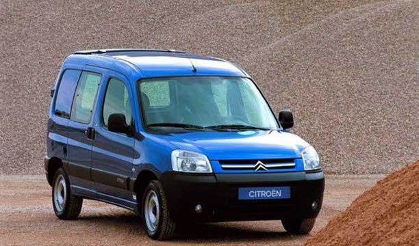 Phiên bản làm lại từ năm 2002.