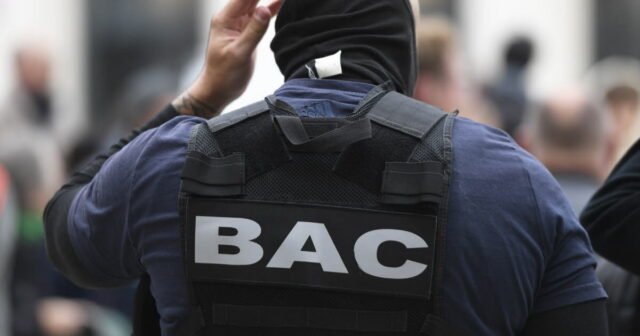 4 cán bộ công an BAC bị phạt tù treo
