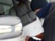 Bordeaux. Anh ta đập vỡ một chiếc ô tô và quên giấy triệu tập của tòa án bên trong