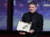 Cannes 2026: với “Fjord”, Cristian Mungiu người Romania nhận Cành cọ vàng thứ hai