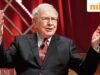 Câu nói trong ngày: Lời khuyên khôn ngoan của Warren Buffett để thành công: “Tôi không muốn nhảy qua các thanh cao 7 foot – Tôi đang tìm kiếm…”.