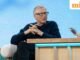 Câu nói trong ngày của Bill Gates về sự sáng tạo: “Nếu bạn đưa cho mọi người công cụ và họ sử dụng khả năng tự nhiên của mình…. »