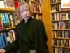 Câu nói trong ngày của Joan Didion: “Sự sẵn sàng chấp nhận trách nhiệm đối với cuộc sống của chính mình là…. »