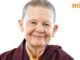 Câu nói trong ngày của Pema Chödrön: “Sợ hãi là một phản ứng tự nhiên khi di chuyển…” – bài học cuộc sống về lòng dũng cảm và sự tự nhận thức