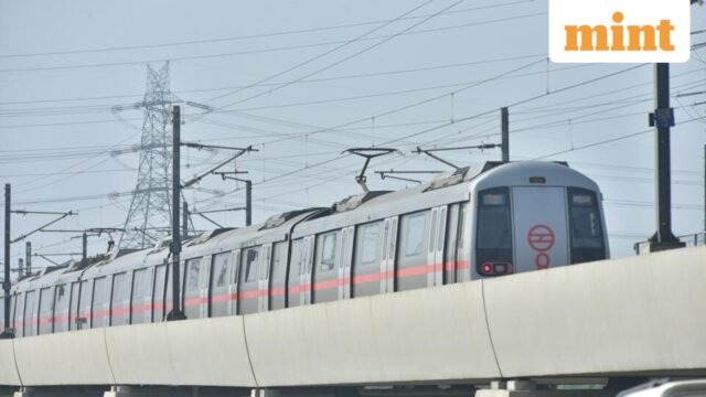 Delhi về các biện pháp thắt lưng buộc bụng về