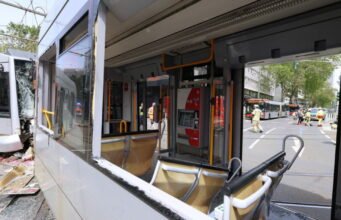Đức. Hai xe điện va chạm ở Düsseldorf, khoảng 50 người bị thương