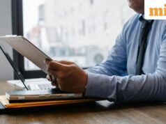 Giám đốc điều hành Adobe tìm kiếm tài liệu tham khảo cho con trai sau khi lời mời làm việc tại trường bị thu hồi; Internet cho biết ‘thị trường việc làm rất tàn bạo’