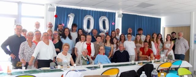 Ginette Ribaux tổ chức sinh nhật lần thứ 100 cùng