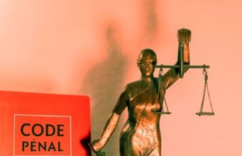 Grenoble: hai thanh tra lao động bị cấp trên buộc tội quấy rối đạo đức