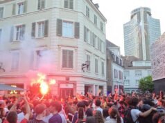 Mulhouse ngồi hàng ghế đầu trong trận đăng quang của PSG trước Arsenal