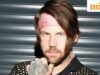 Người đứng đầu Beartooth Caleb Shomo xuất hiện với tư cách là ‘Người đàn ông đồng tính tự hào’ sau nhiều tháng suy đoán