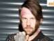Người đứng đầu Beartooth Caleb Shomo xuất hiện với tư cách là ‘Người đàn ông đồng tính tự hào’ sau nhiều tháng suy đoán