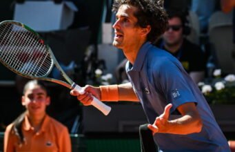 Pierre-Hugues Herbert nhìn lại cuộc đổ máu của mình trước Sonego