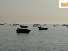 Thỏa thuận hòa bình Mỹ-Iran TRỰC TIẾP: Giá dầu giảm và đồng đô la giảm giá khi Washington tiến gần hơn đến thỏa thuận với Tehran