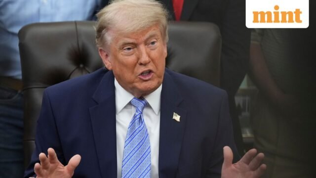 Trump buộc người xin thẻ xanh rời khỏi Mỹ: Các