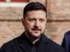 Ukraine: khi Volodymyr Zelensky lấy tội phạm chiến tranh để chọn anh hùng dân tộc cho mình