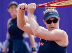 khỏi bệnh ung thư vú, nhà vô địch đấu tranh người Canada Gabriela Dabrowski