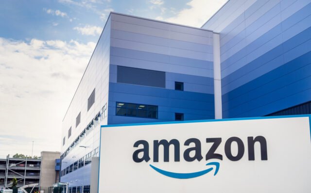 Amazon công bố ba địa điểm hậu cần mới ở