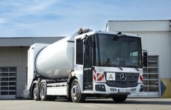 Frankfurt đặt mua 10 chiếc Mercedes-Benz eEconics mới