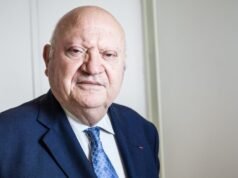André Santini, thị trưởng Issy-les-Moulineaux từ năm 1980, qua đời ở tuổi 85