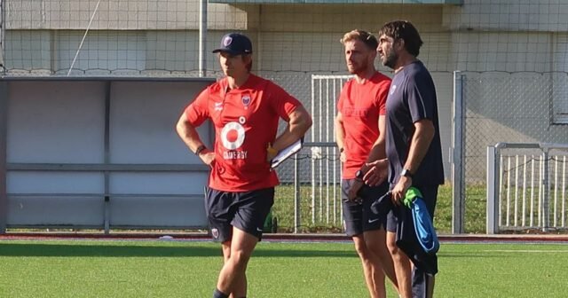 Pro D2. Thay đổi về thể lực, Sam Davies chơi