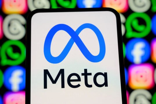 Meta tăng cường bảo vệ thanh thiếu niên trên Instagram, Messenger và Facebook