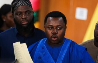 Có phải dự luật chống LGBTQ phổ biến và gây tranh cãi nhất của Ghana đang trở thành vấn đề gây tranh cãi nhất?